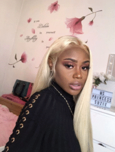 #613 Blonde Silky Straight 13x4 Lace Front Wig 180% Density photo review