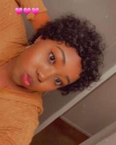 #1B Natural Color Human Hair Curly Wig T Part Pixie Cut Wigs photo review